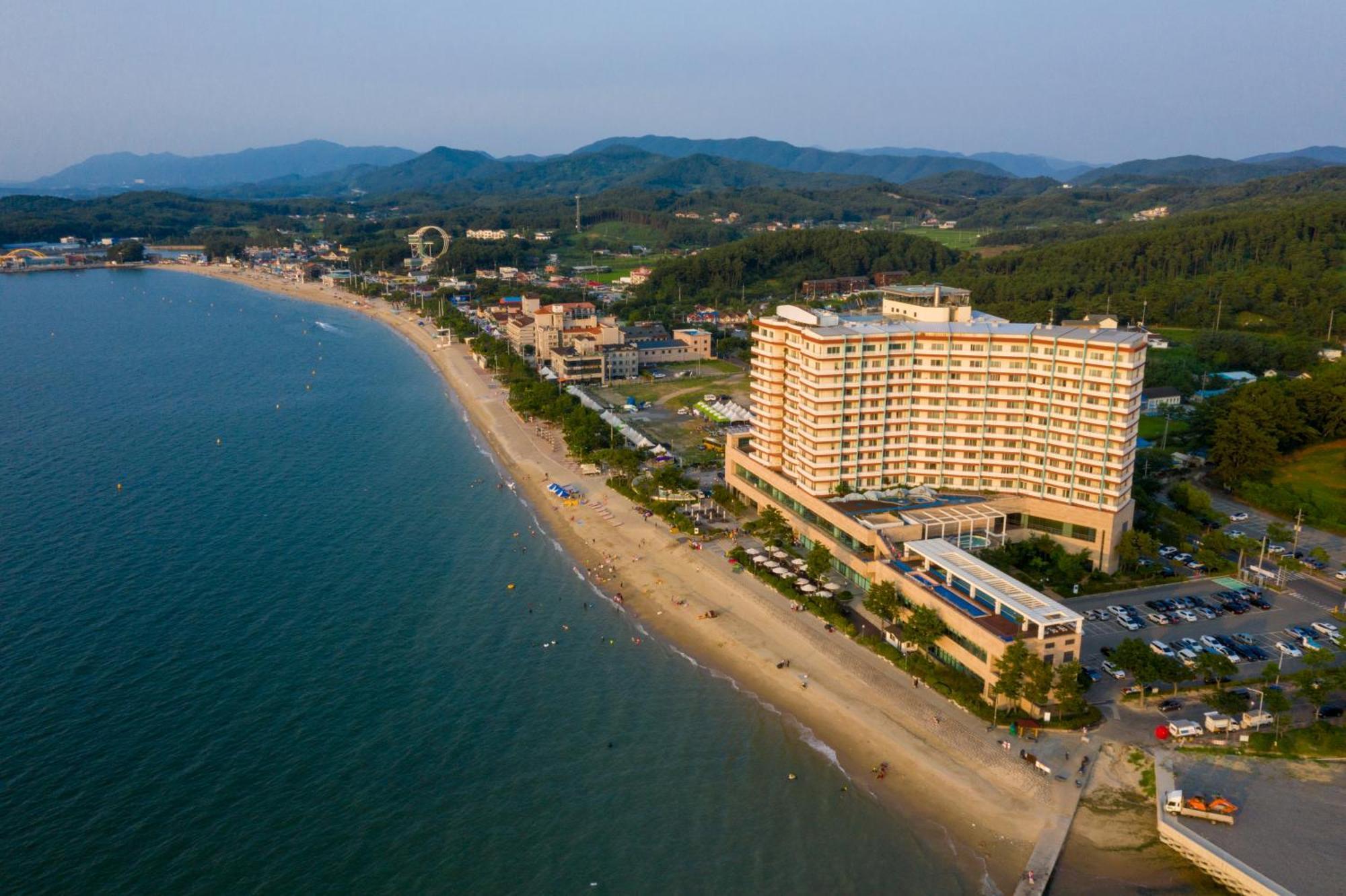 Beache Palace Boryeong Εξωτερικό φωτογραφία