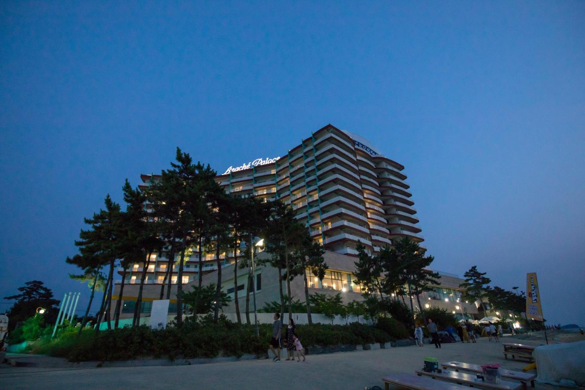 Beache Palace Boryeong Εξωτερικό φωτογραφία